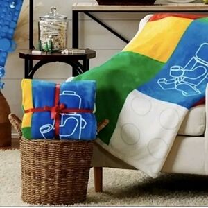 Lego VIP Promotional Fleece Blanket #5007622  Sealed 47" x 59"